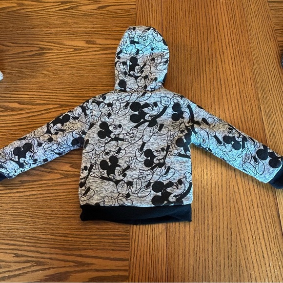 Disney Mickey Mouse Kids Fleece Lined Zipper Hoodie - Gray and Black Size 4T - Picture 3 of 7